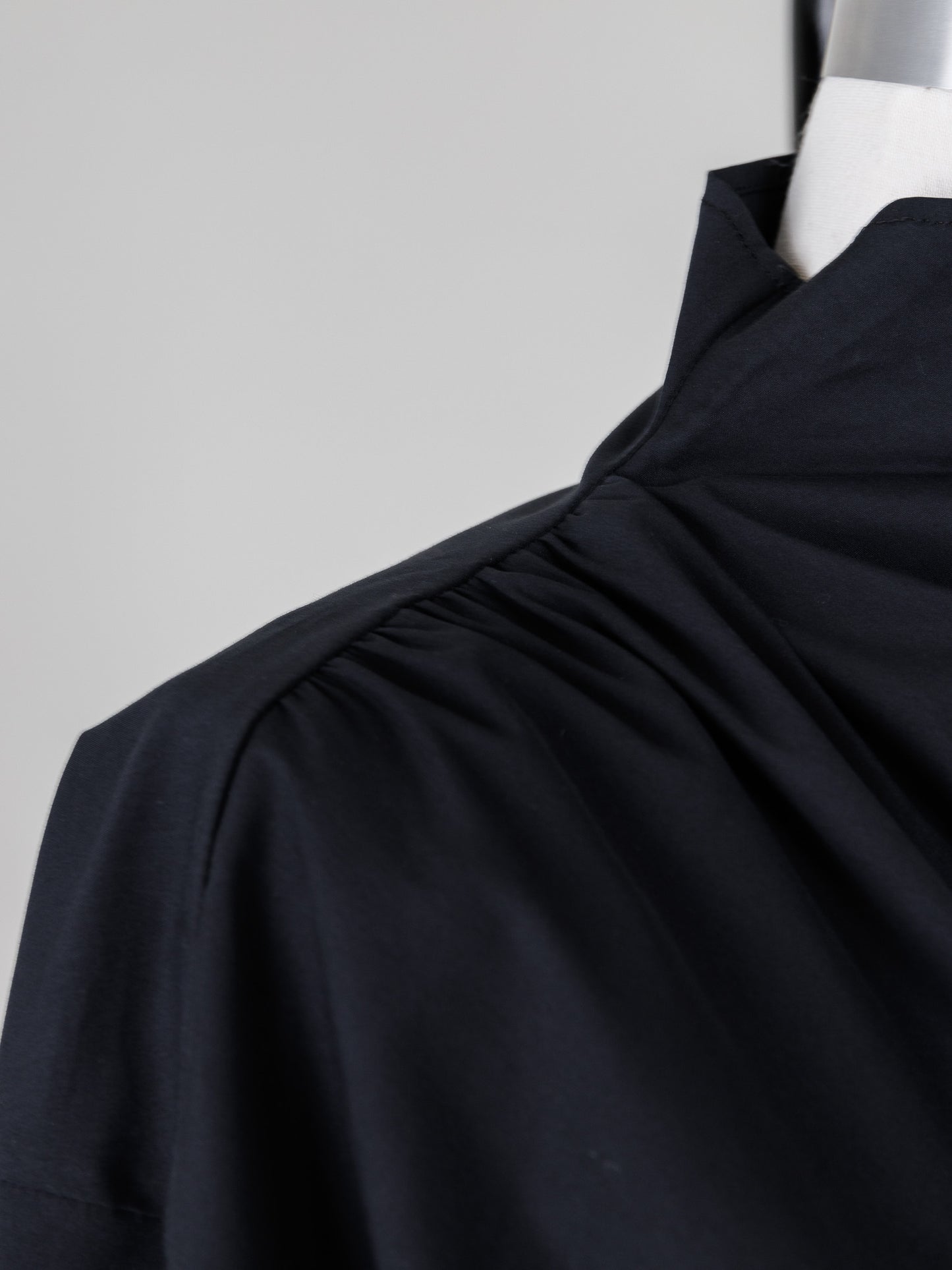 Natalie/bottle neck drape blouse