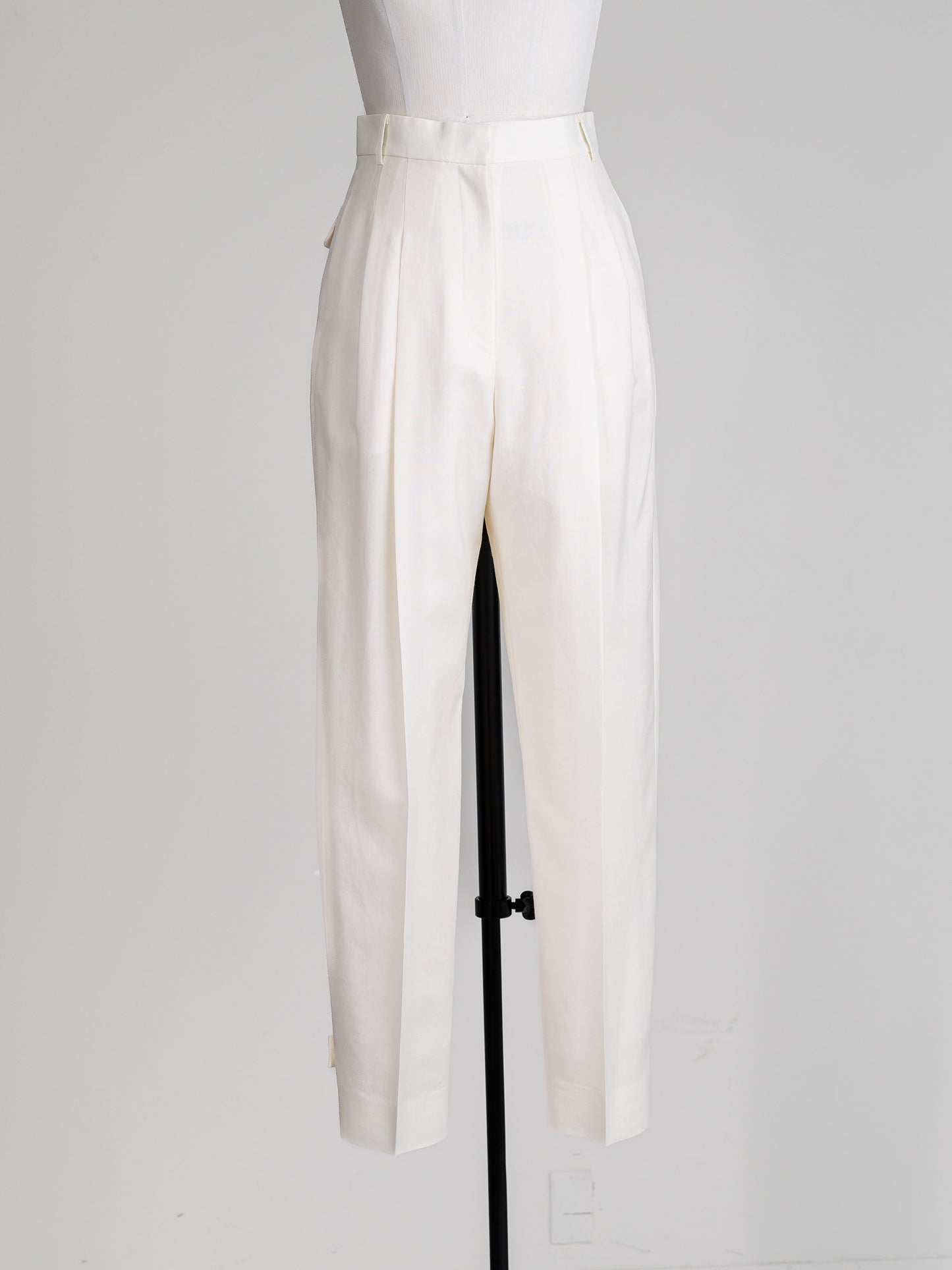 Odessa/back belt pants