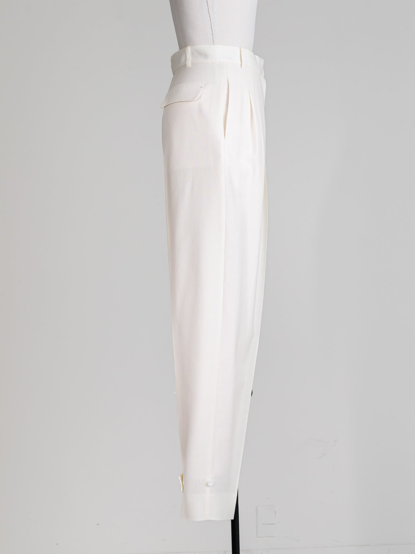Odessa/back belt pants