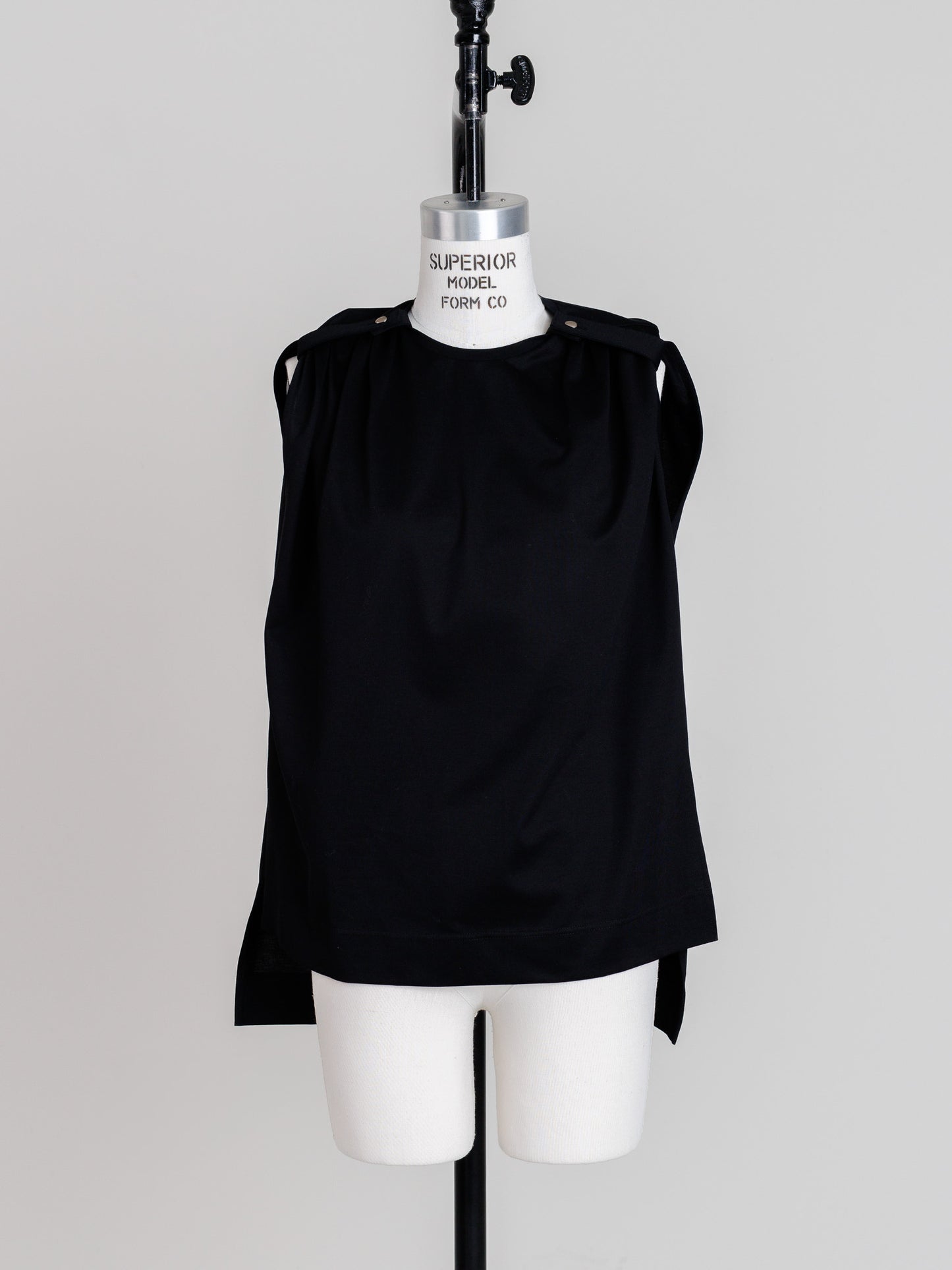 【PRE ORDER】Mel / first class change sleeve T shirt