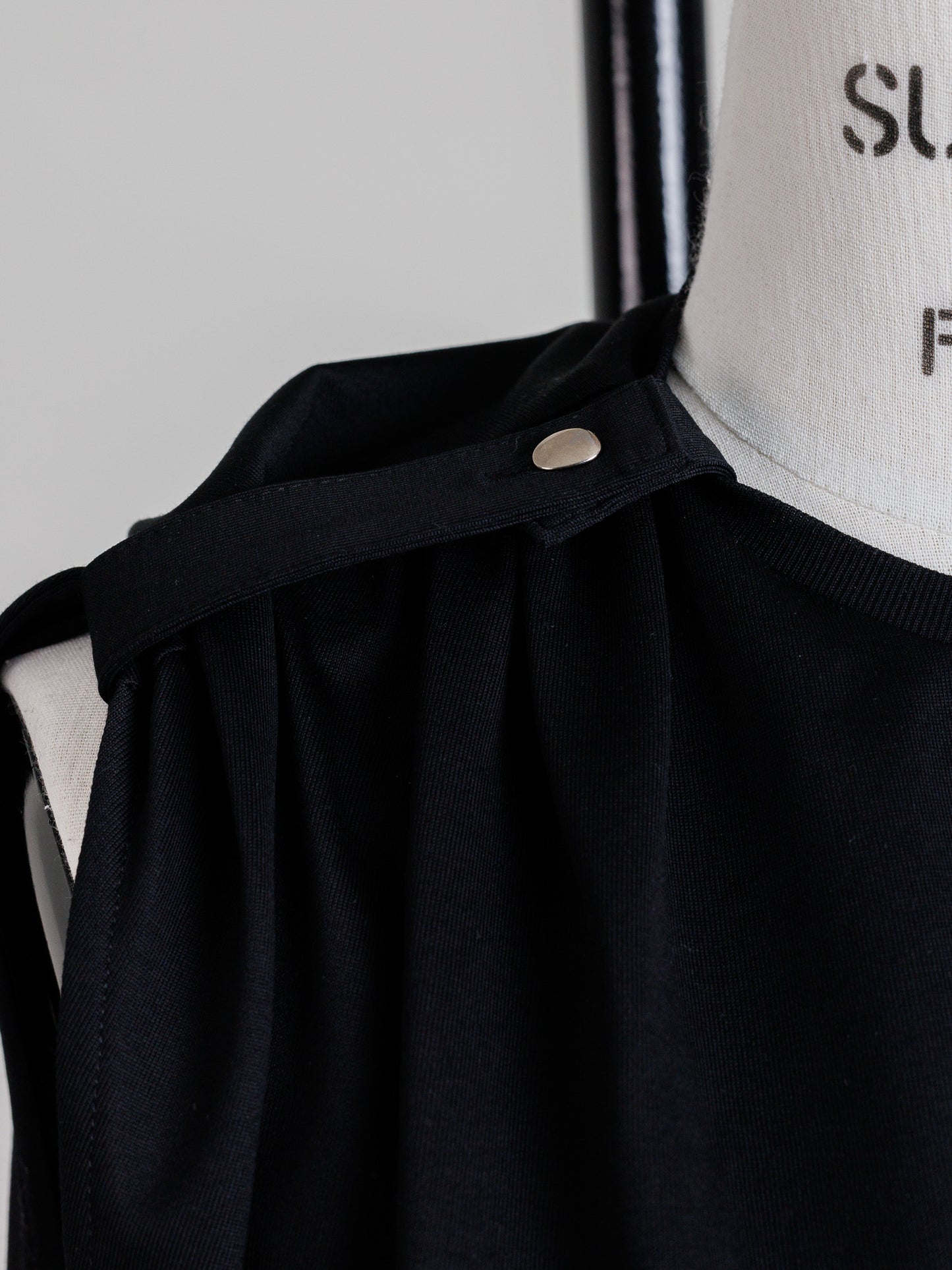 【PRE ORDER】Mel / first class change sleeve T shirt