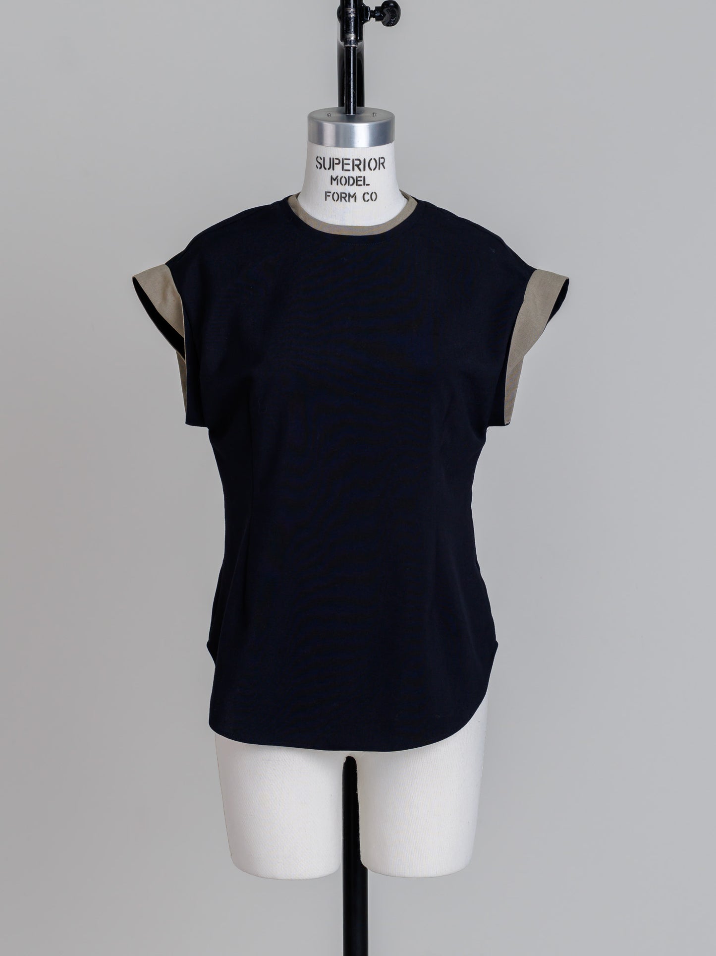 【PRE ORDER】 Brynn/breezy tops