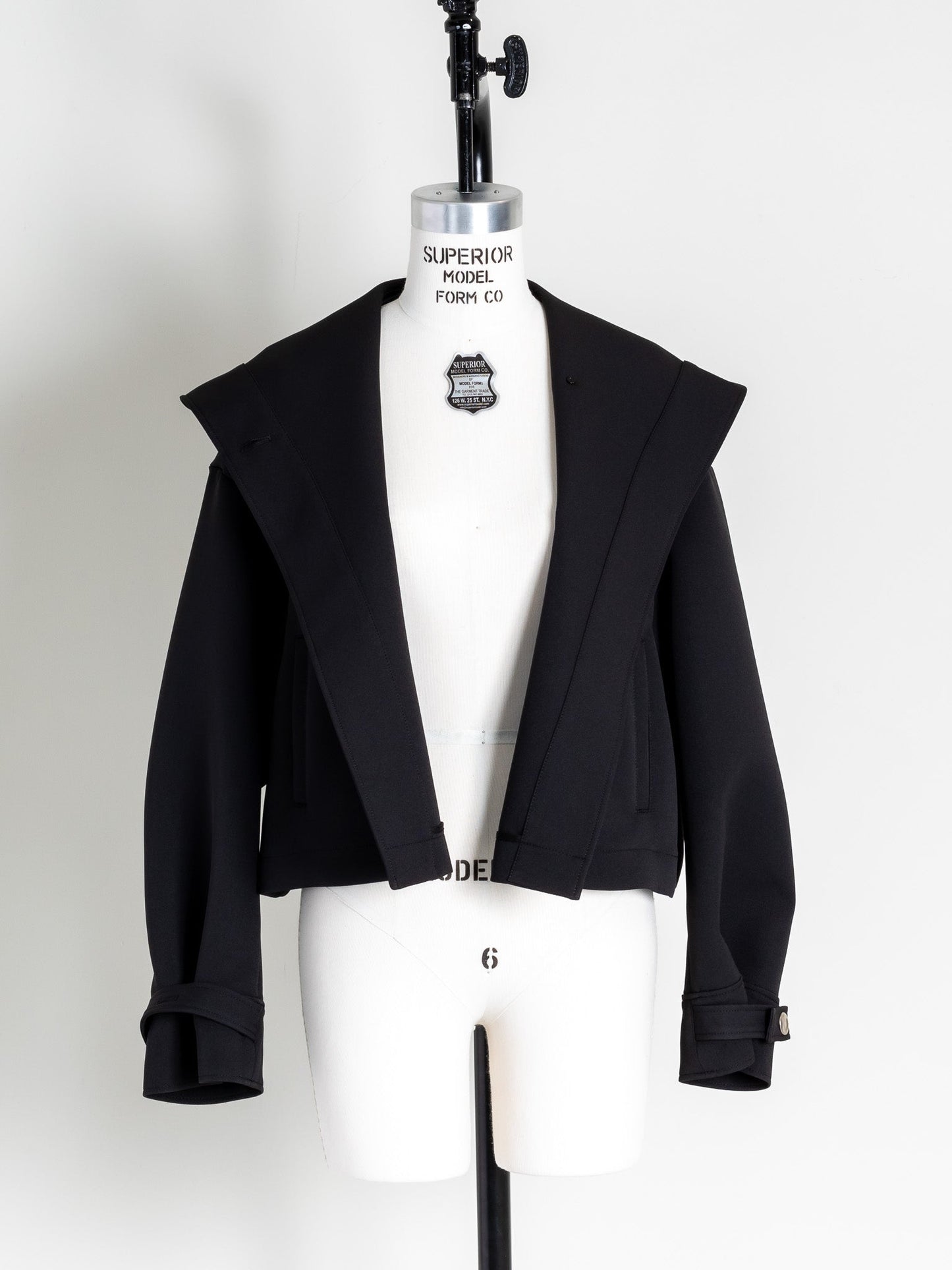 Violetta / switch neck feather short coat (perl/midnight/noir)