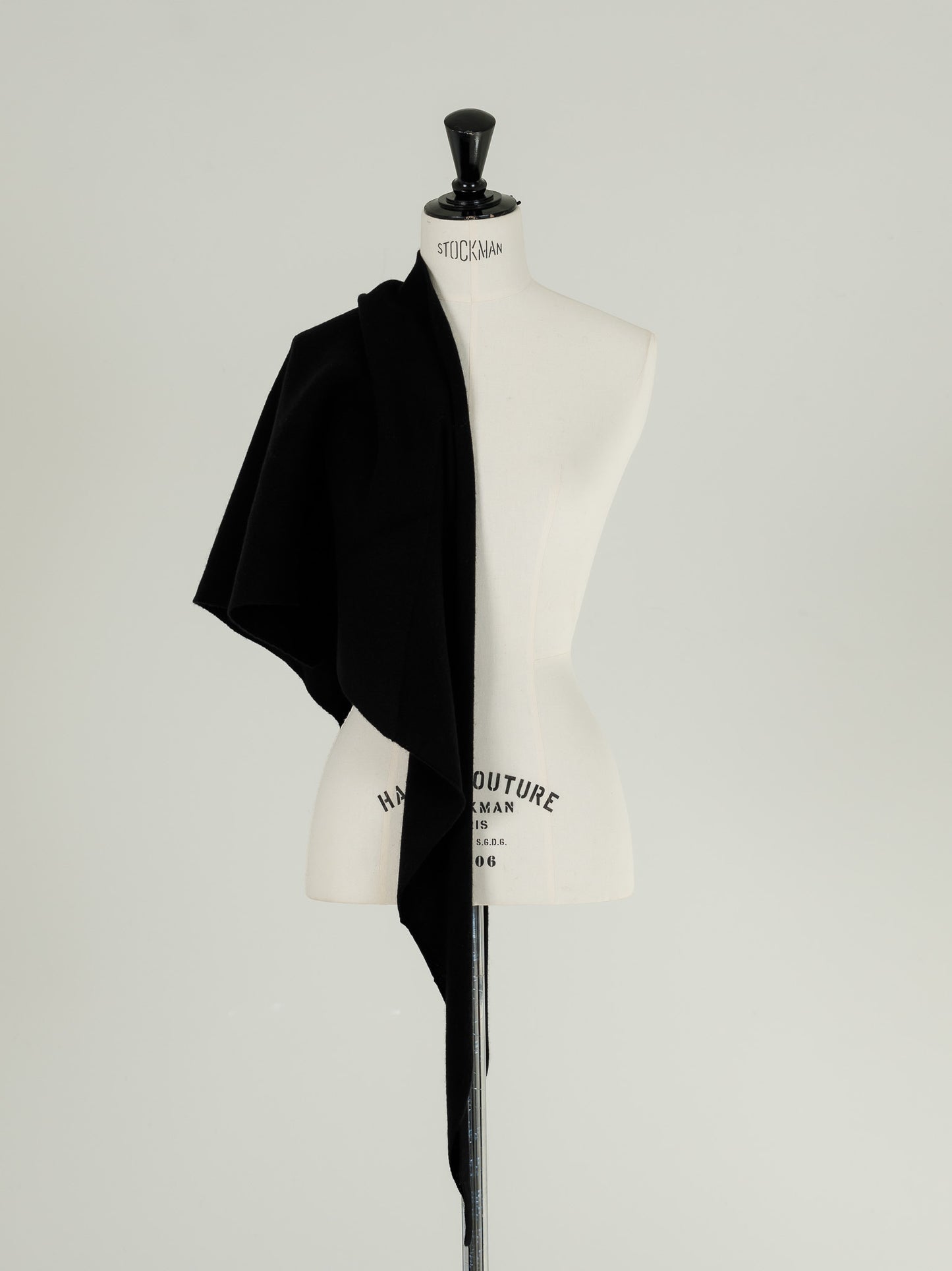 Dorothy/triangle scarf
