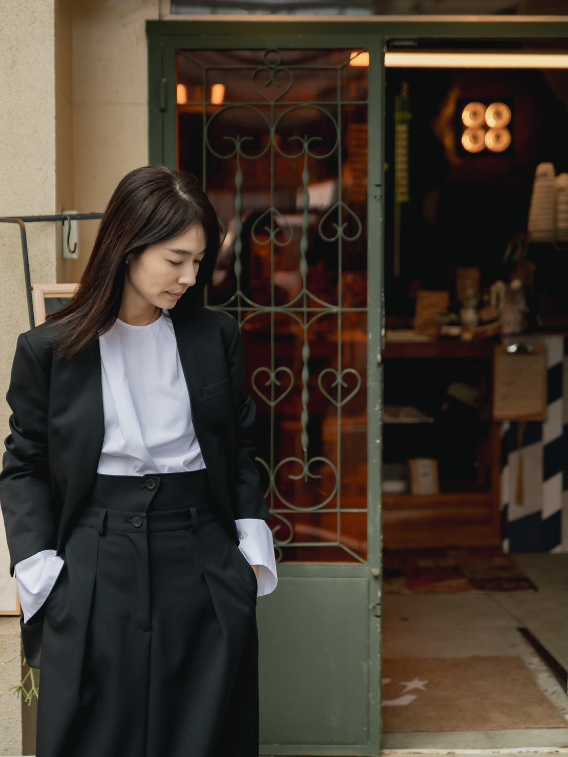 Hope / deres thomas maison cotton drape blouse (BLACK/OFF-WHITE)