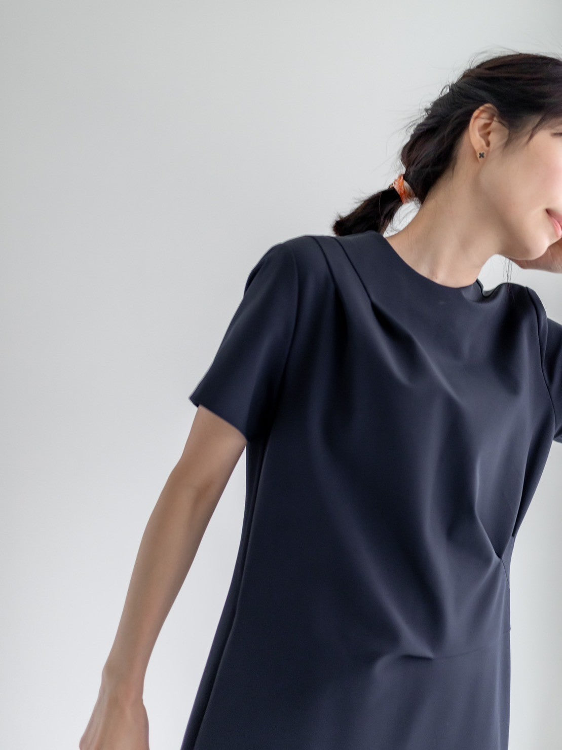 Fabiana / draping dress (perl/midnight/noir)