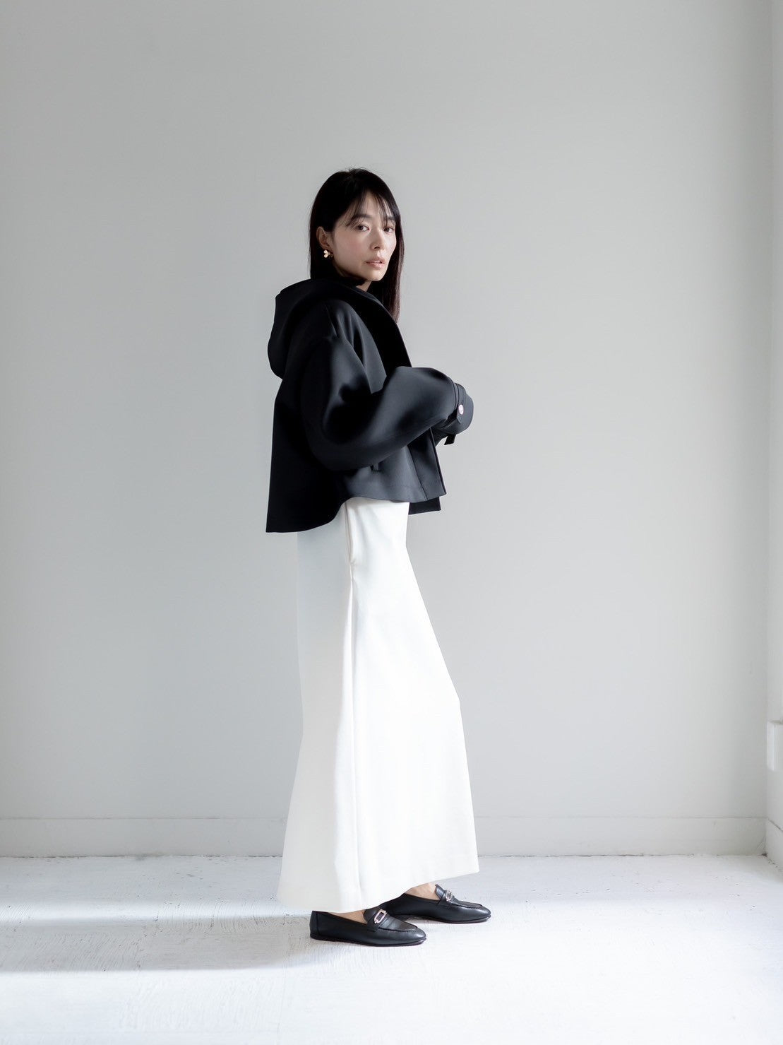 【予約販売】Violetta / switch neck feather short coat(perl/midnight/noir)