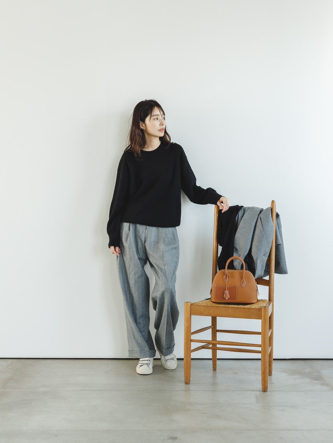 Kalyn/back line crew neck sweater