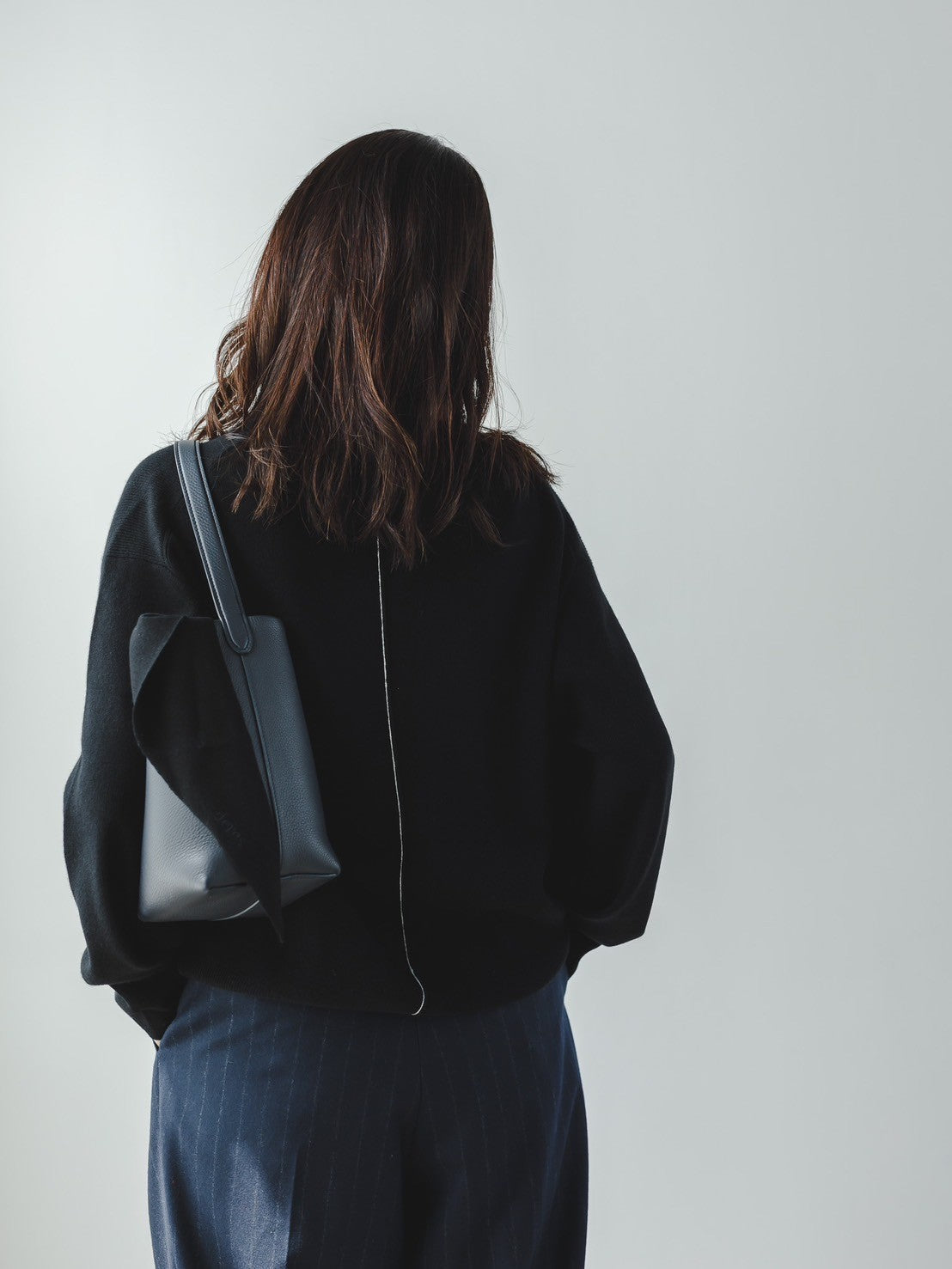Kalyn/back line crew neck sweater