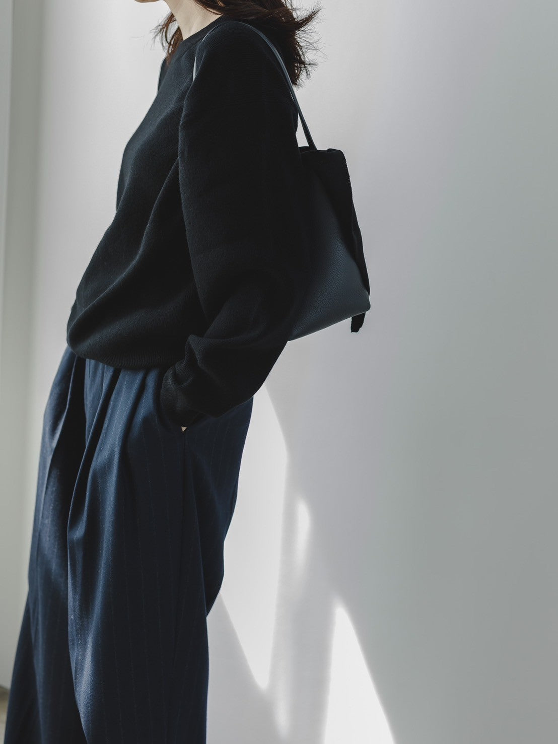 Kalyn/back line crew neck sweater