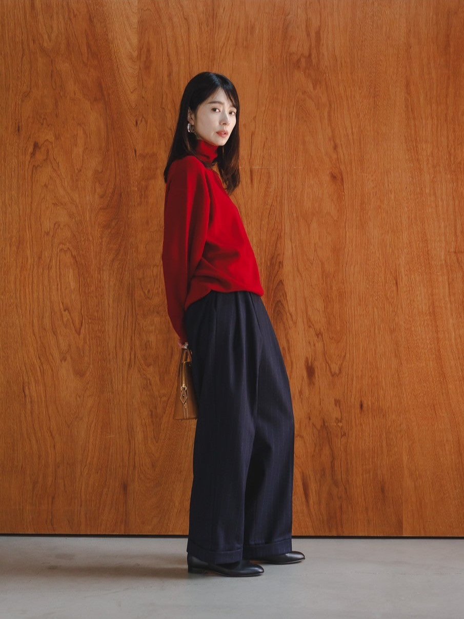 Ashley/back line turtle neck sweater