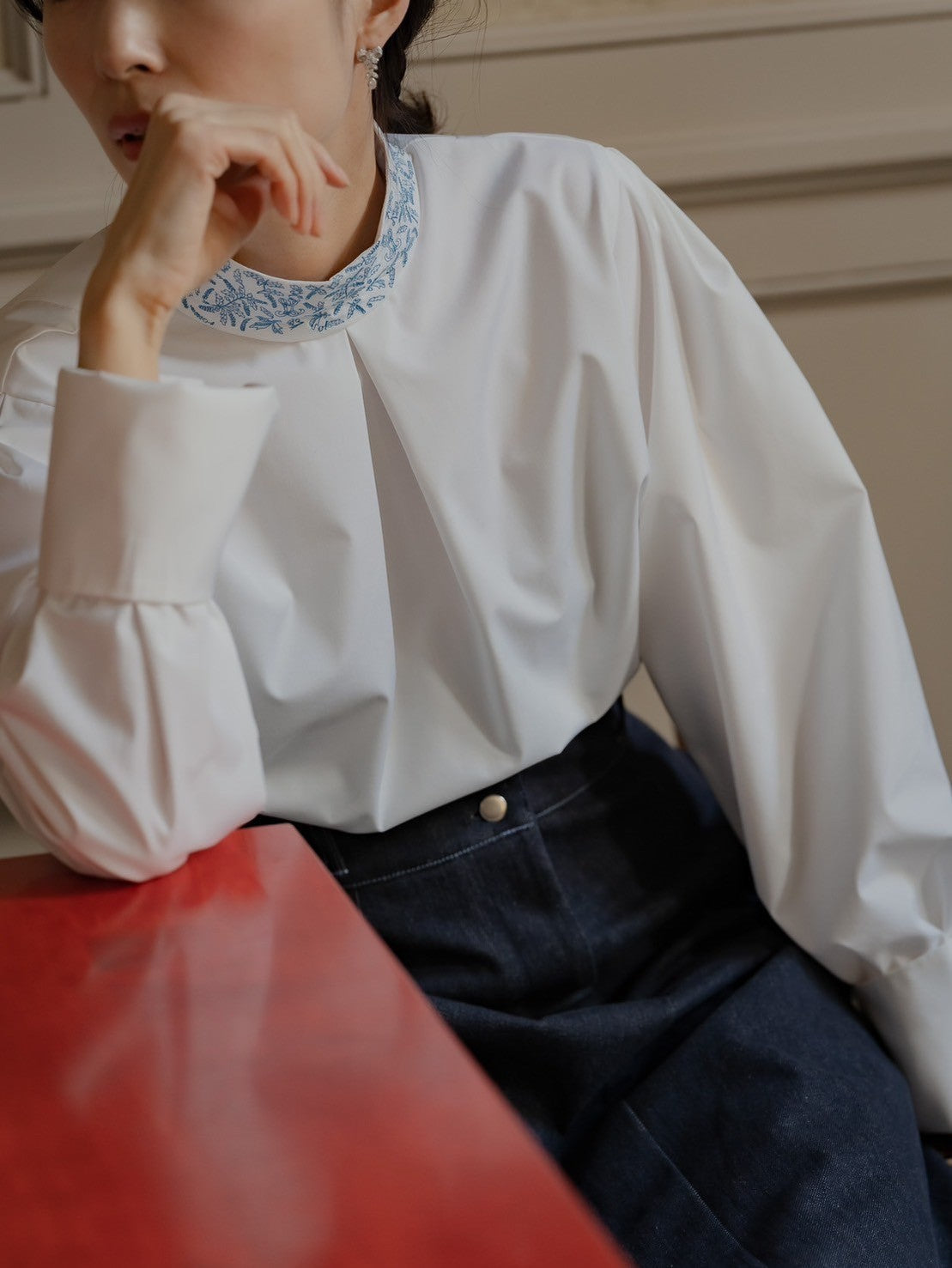 Valentina / blooming embroidery blouse (NAVY×NAVY / WHITE×SMORKY BLUE)
