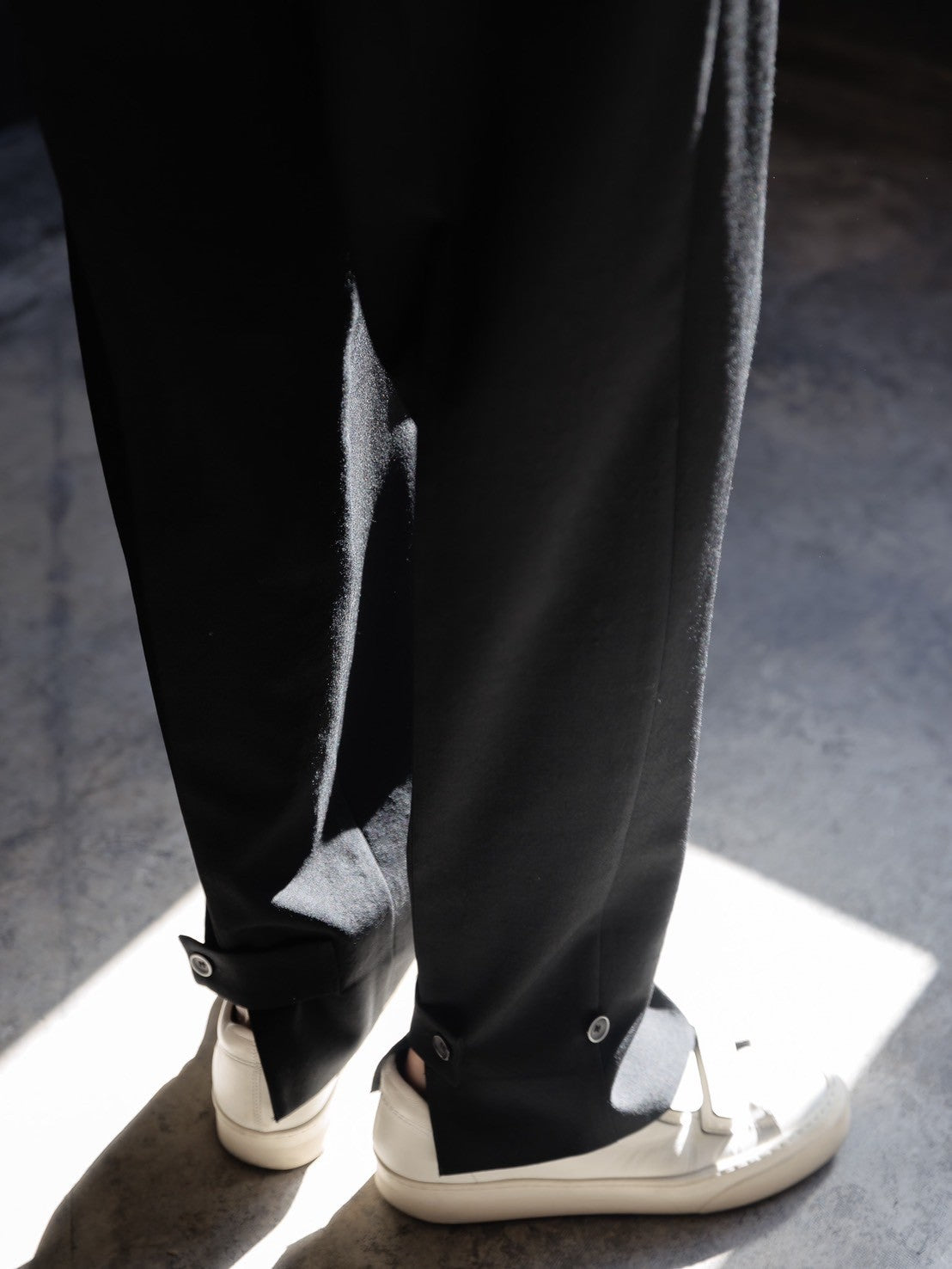 Odessa/back belt pants
