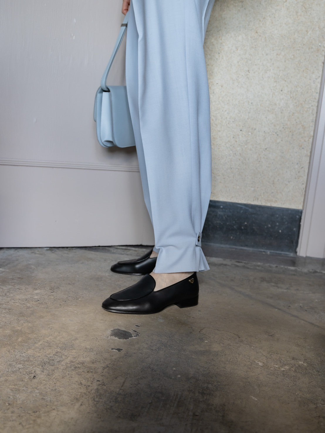 Odessa/back belt pants