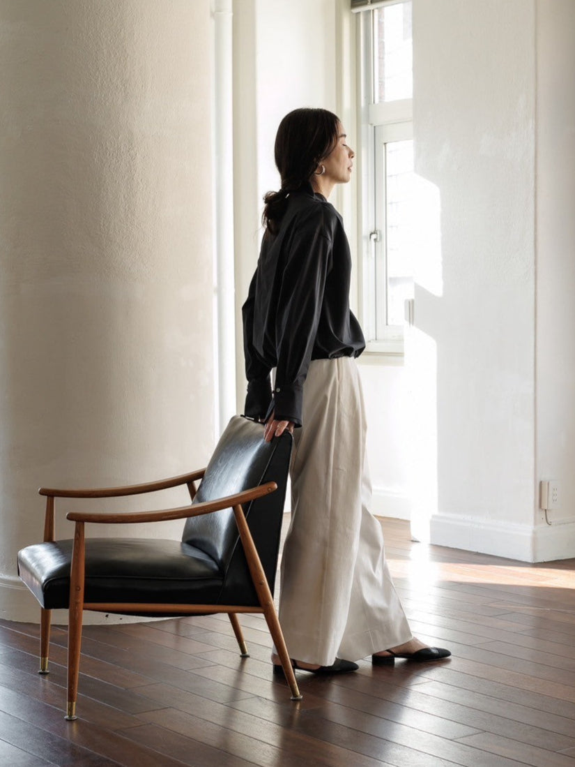 Natalie/bottle neck drape blouse
