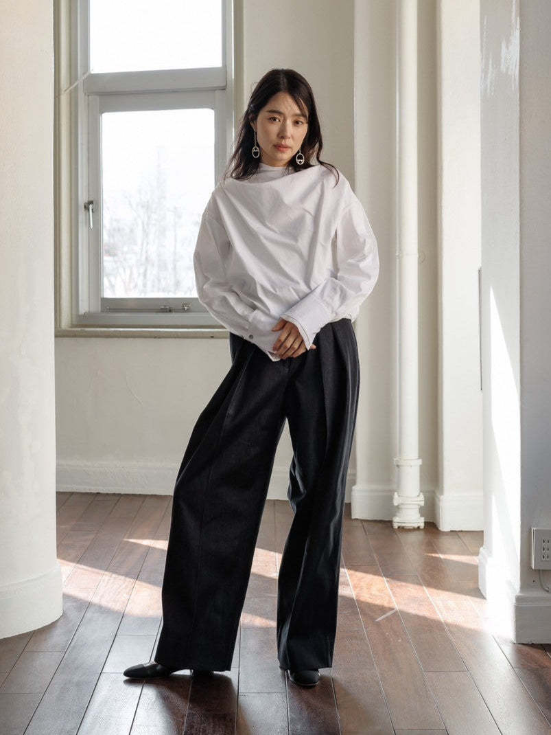 Natalie/bottle neck drape blouse