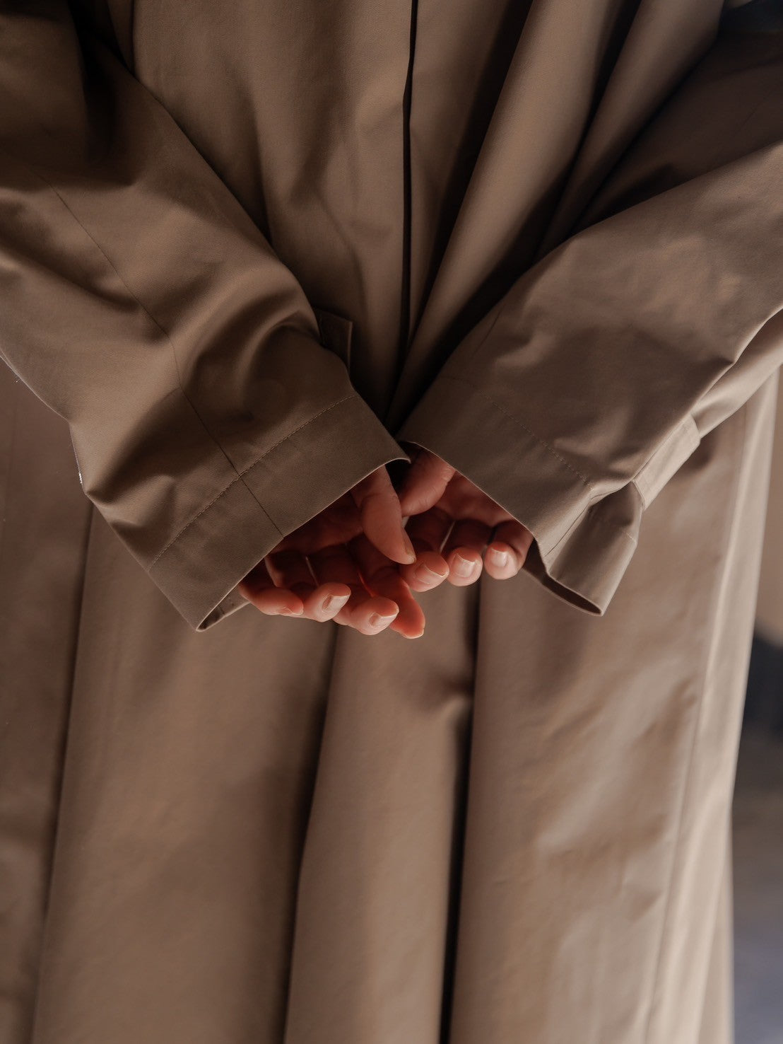 Winona/weightlessness silk trench coat