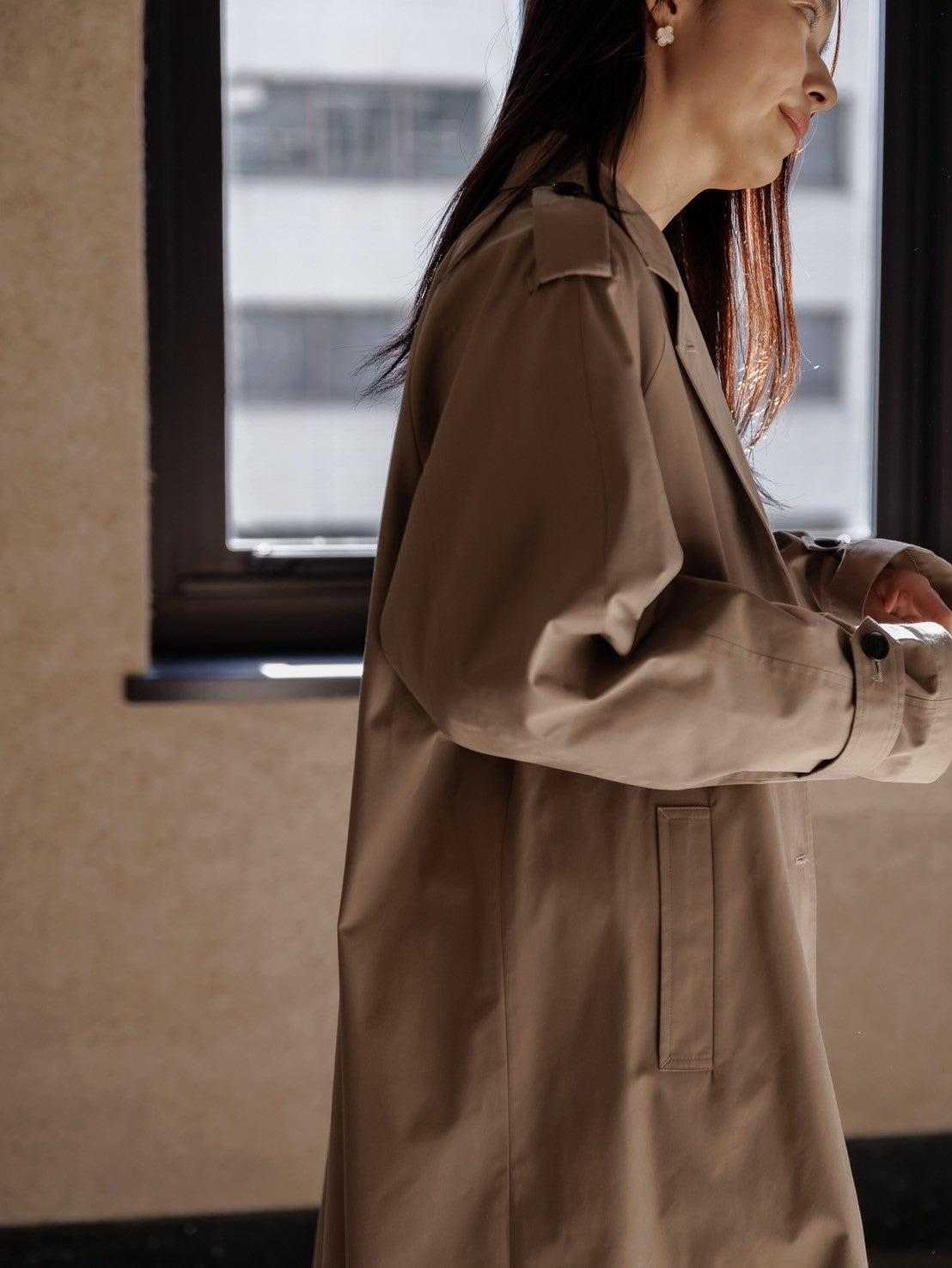 Winona/weightlessness silk trench coat