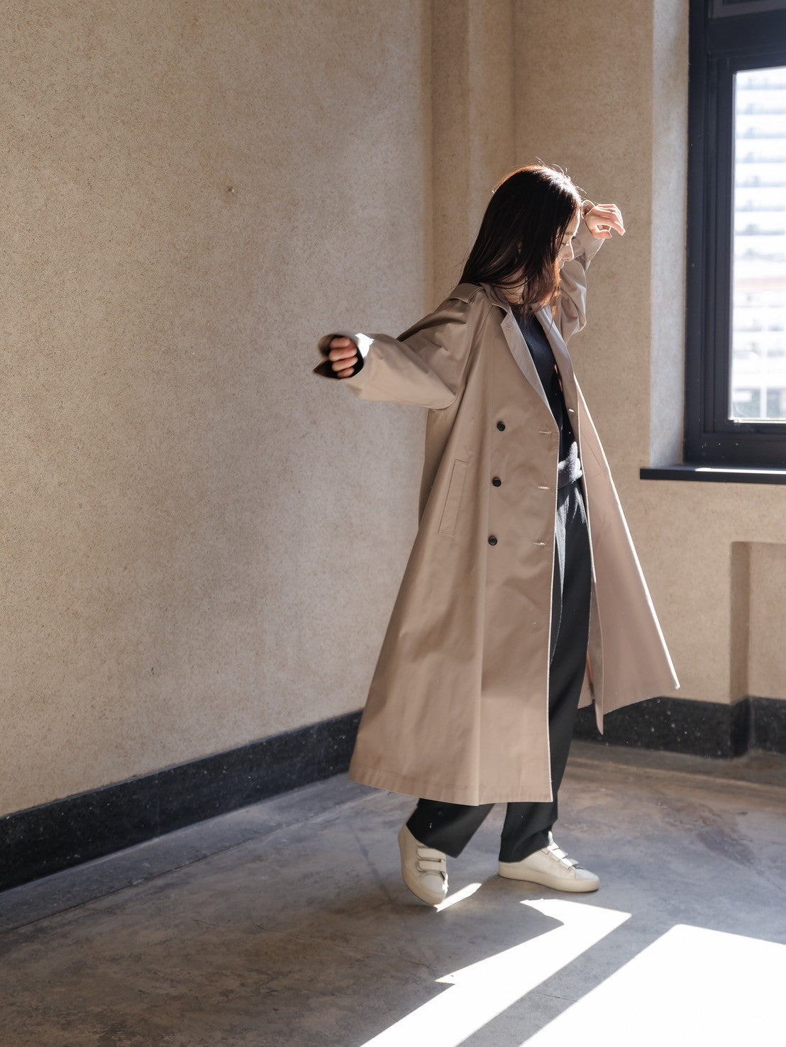 Winona/weightlessness silk trench coat