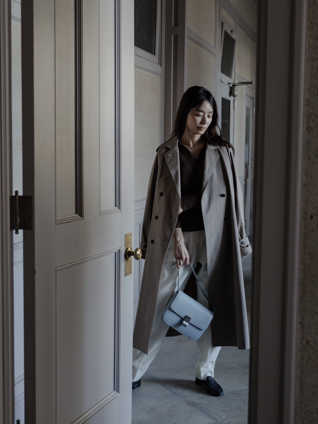 Winona/weightlessness silk trench coat