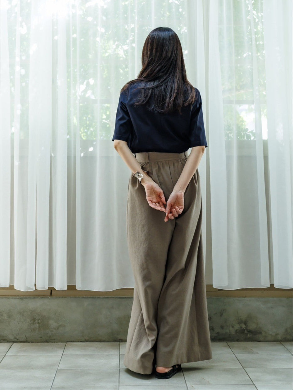 【PRE ORDER】Pamela / first class T shirt