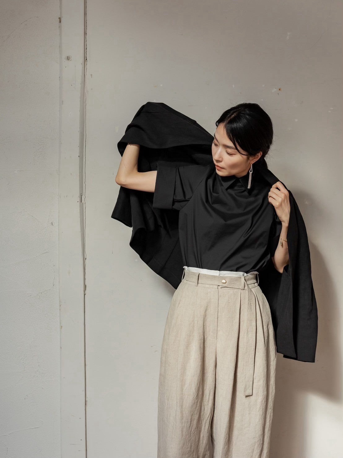 Bridget / half sleeve blouse(sugar/sesame/chocolate)