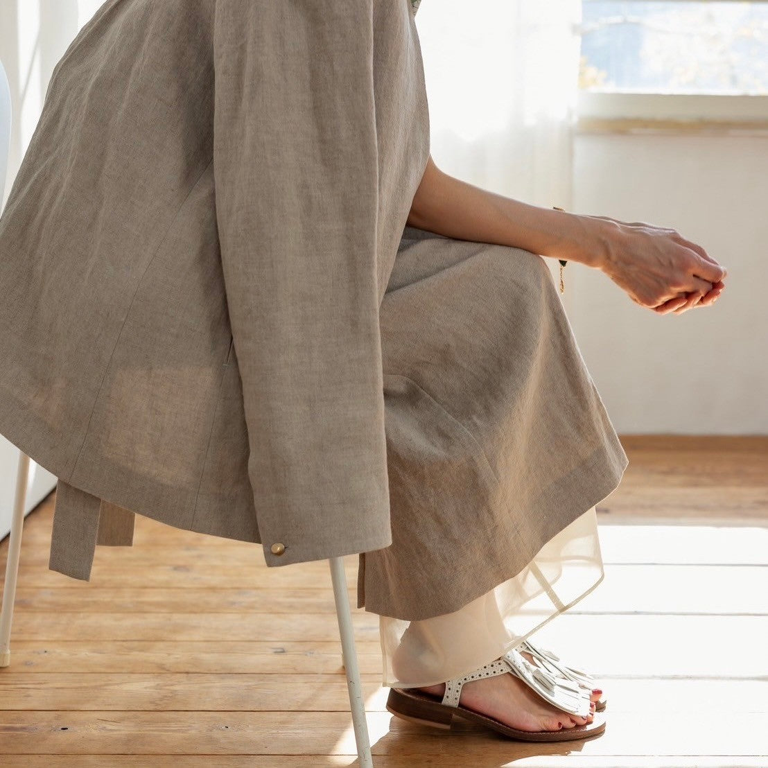 Nina / squeeze linen skirt (sand/carbon/cloud)