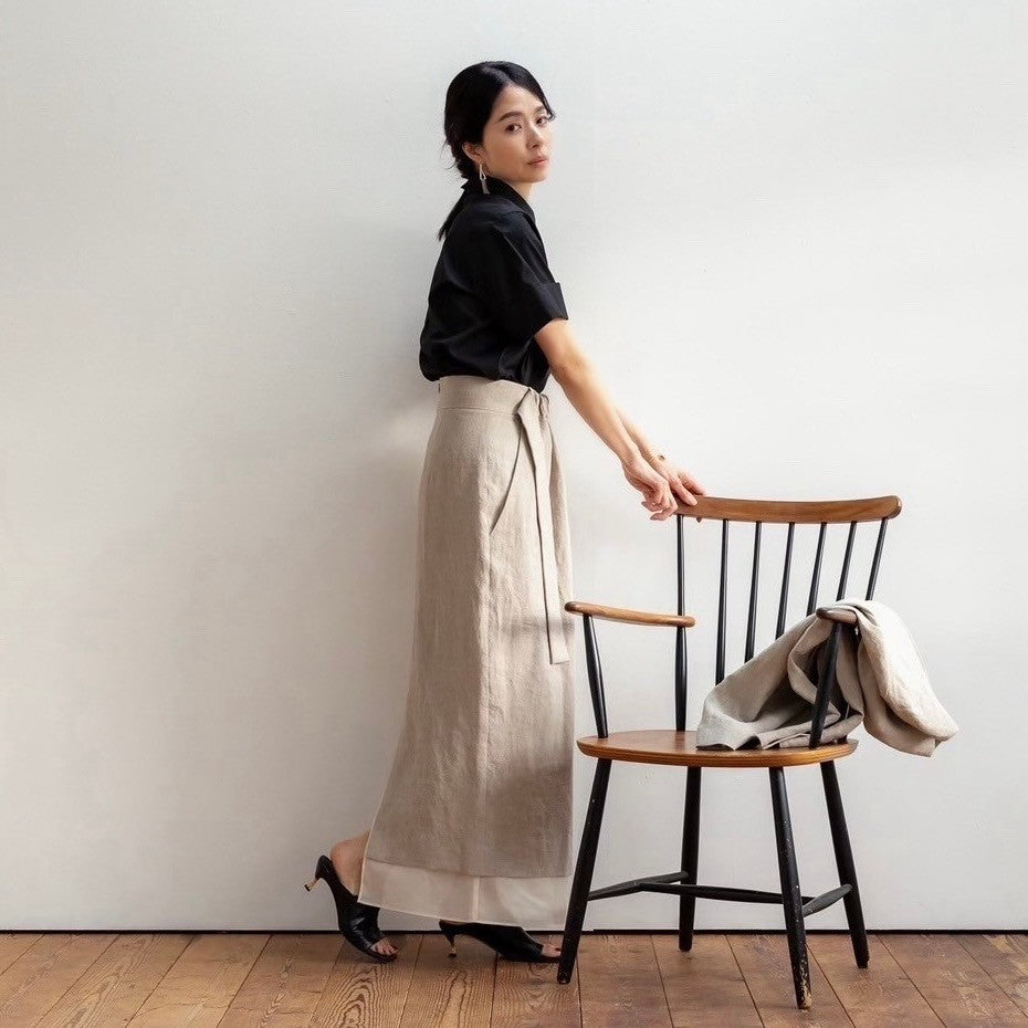 Nina / squeeze linen skirt (sand/carbon/cloud)