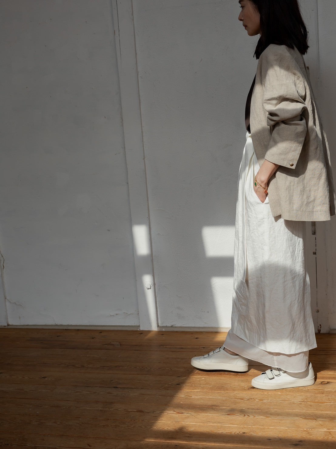 Nina / squeeze linen skirt (sand/carbon/cloud)