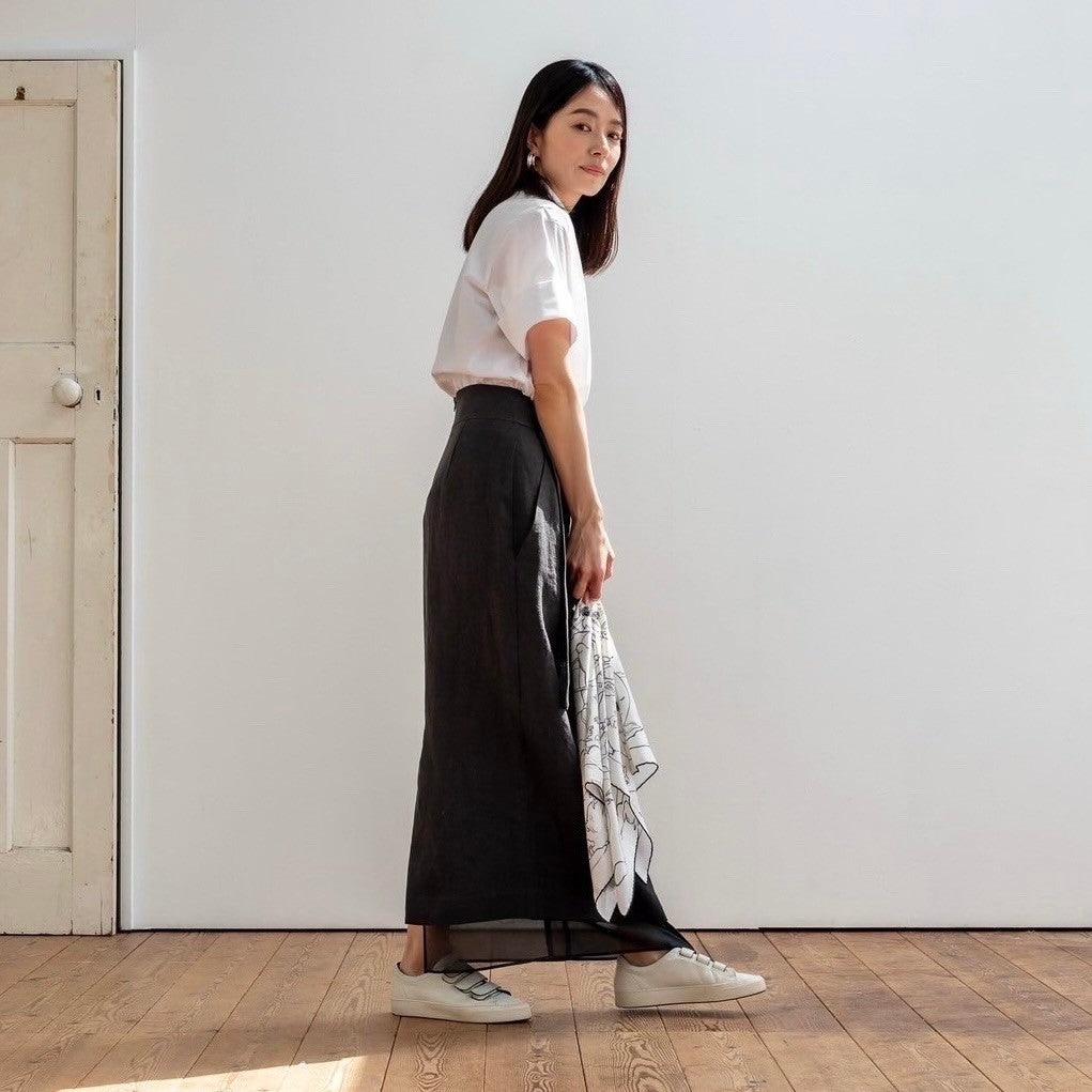 Nina / squeeze linen skirt (sand/carbon/cloud)