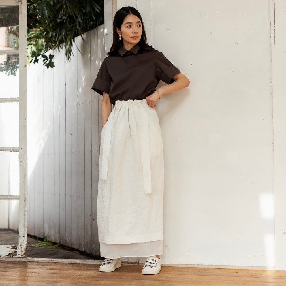 Nina / squeeze linen skirt (sand/carbon/cloud)