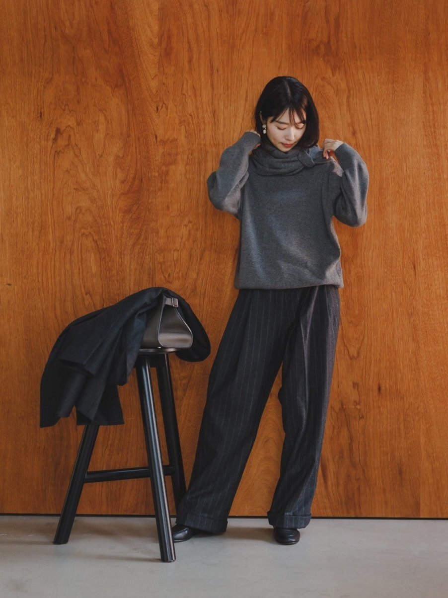 Jamie/pinstripe pants