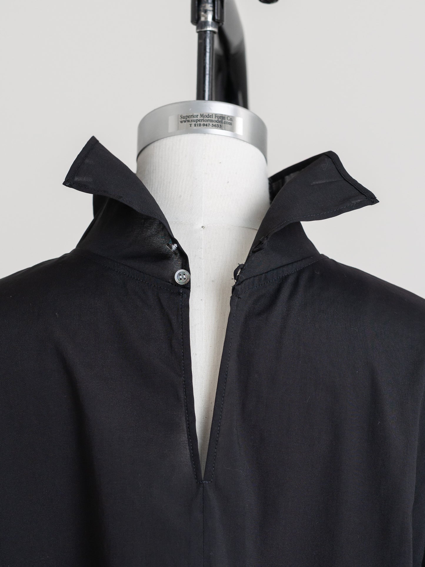 【ORDER】Dwight / sheer high neck dual blouse