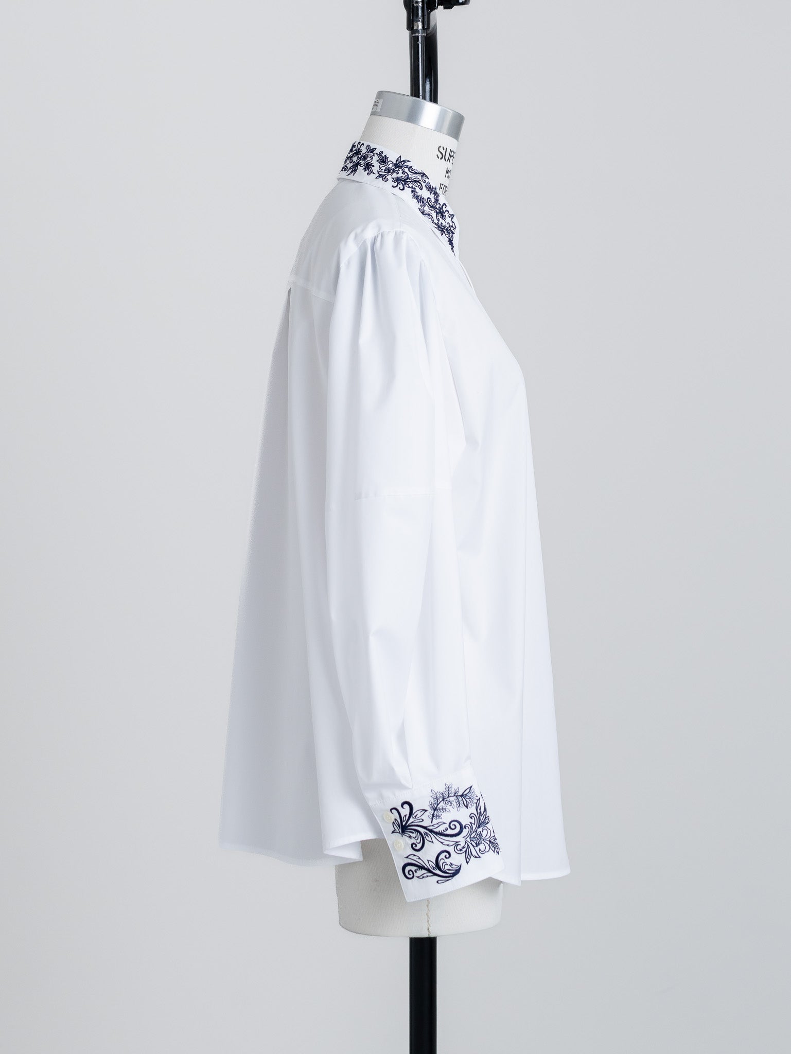 トップス deres Maya original embroidery blouse ORDER】Maya / original embroidery blouse – deres.online