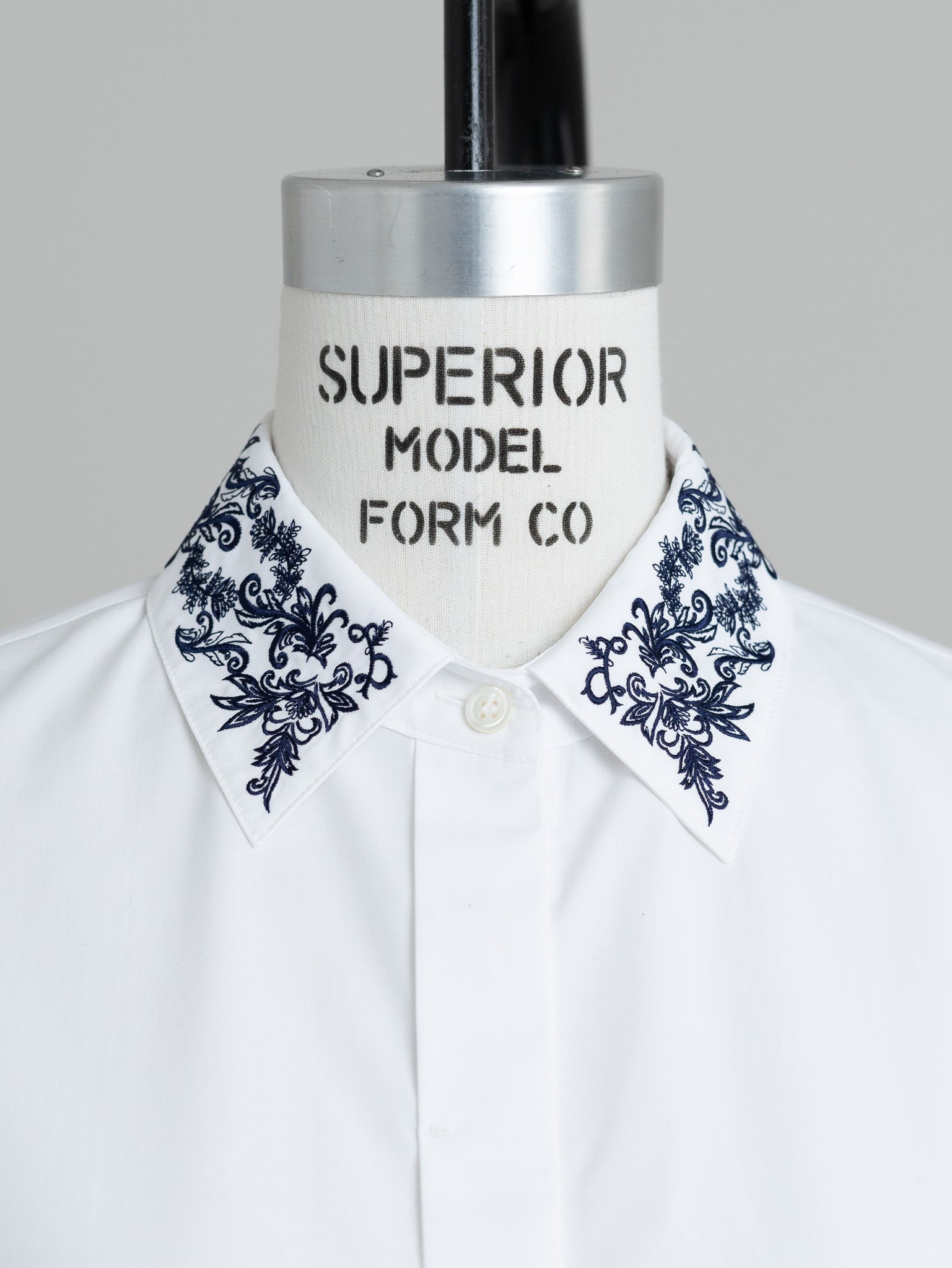 ORDER】Maya / original embroidery blouse – deres.online