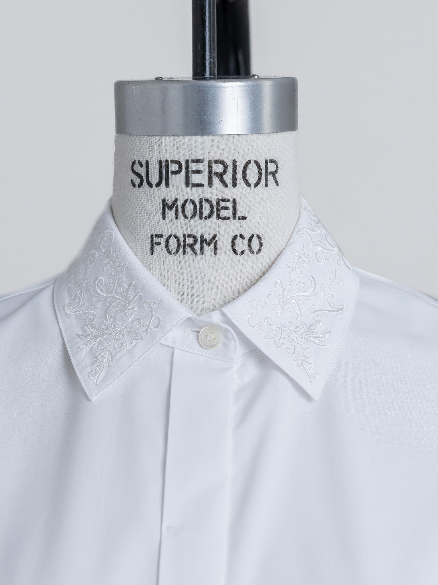 トップス deres Maya original embroidery blouse ORDER】Maya / original embroidery blouse – deres.online