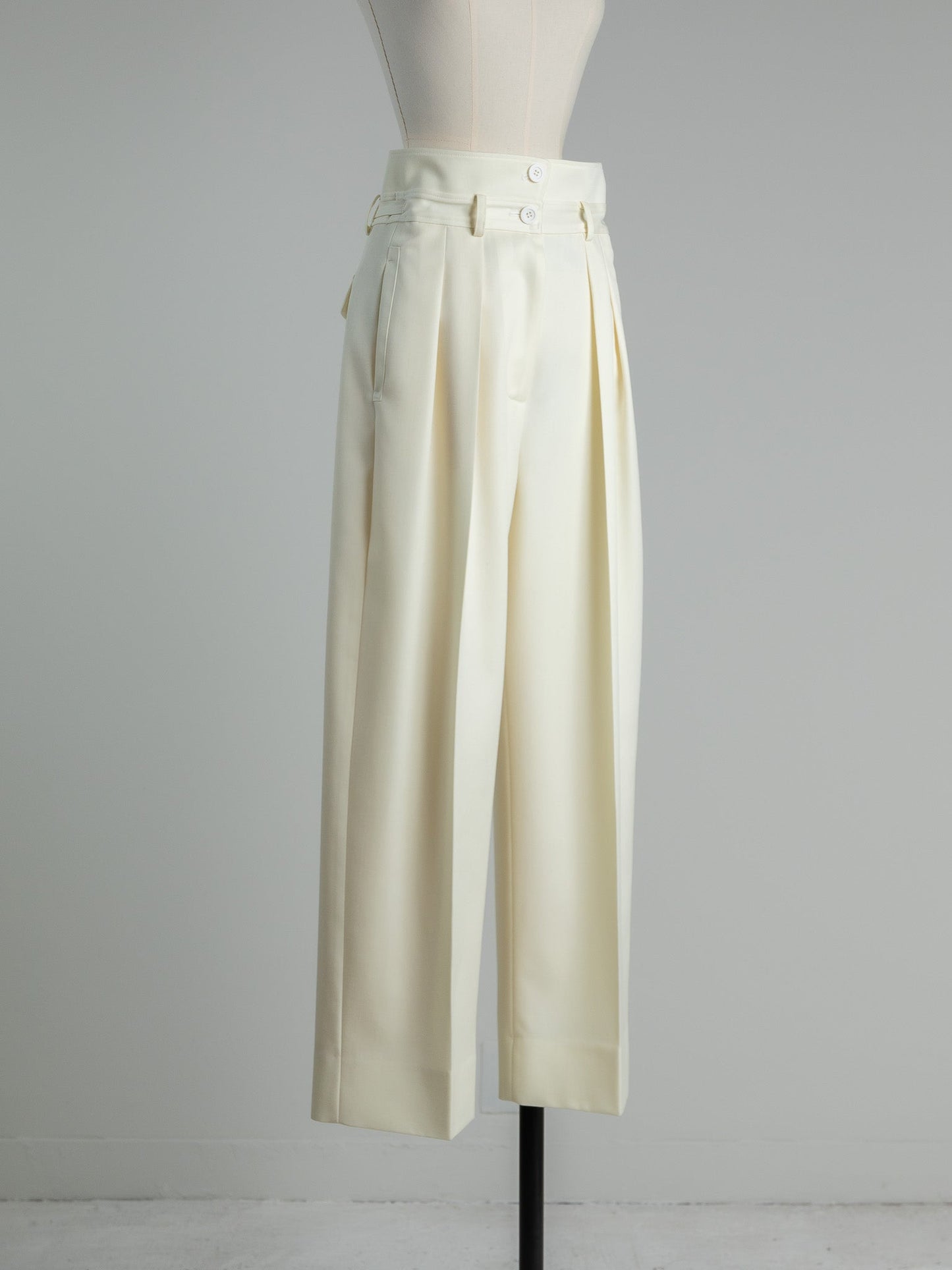 Elis/second step pants. 