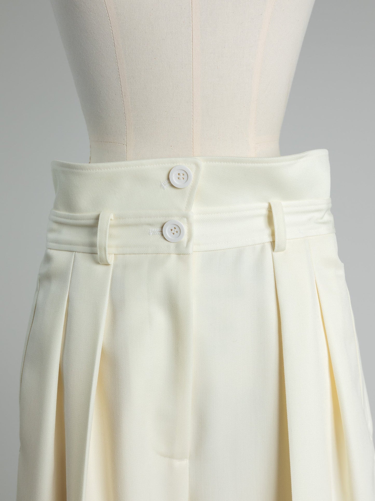 Elis/second step pants. 