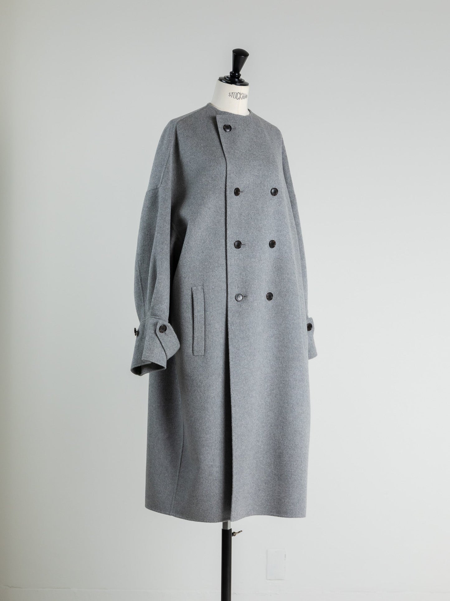 Gabriella/long oval coat (BLACK/GRAY)