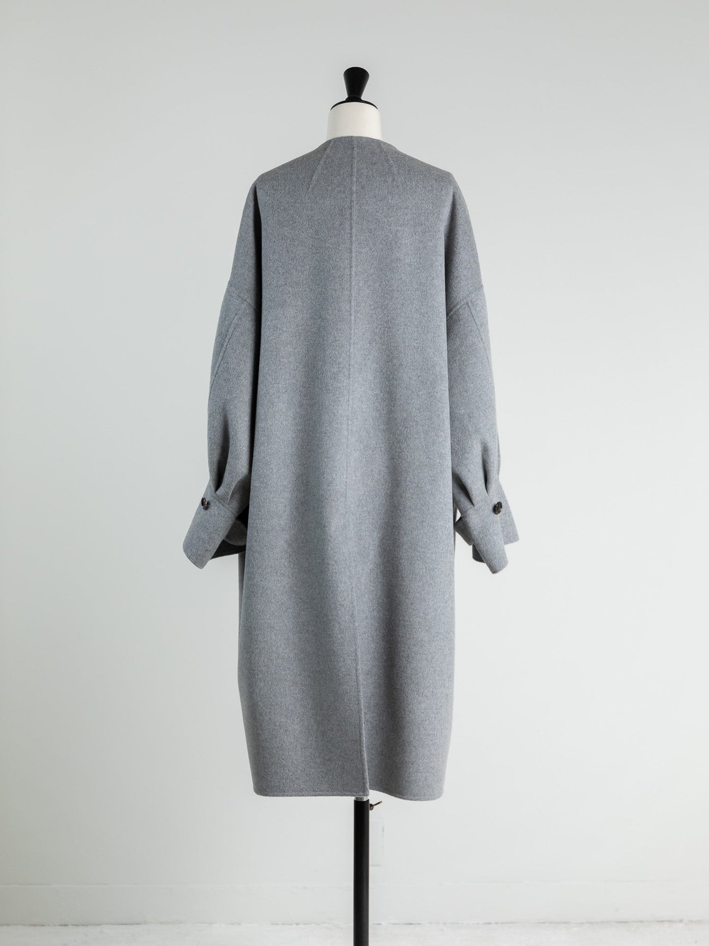 Gabriella/long oval coat (BLACK/GRAY)