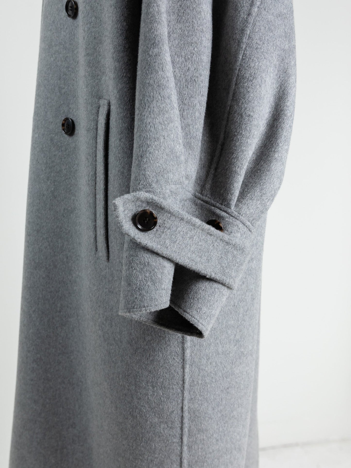 Gabriella/long oval coat (BLACK/GRAY)