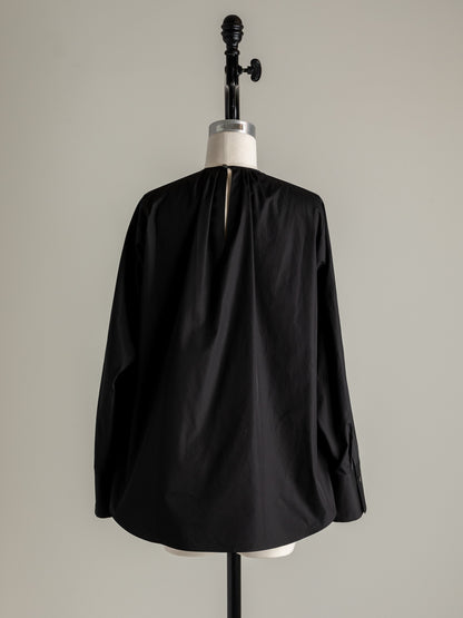 【予約販売】Hope / deres thomas maison cotton drape blouse （BLACK/OFF-WHITE）