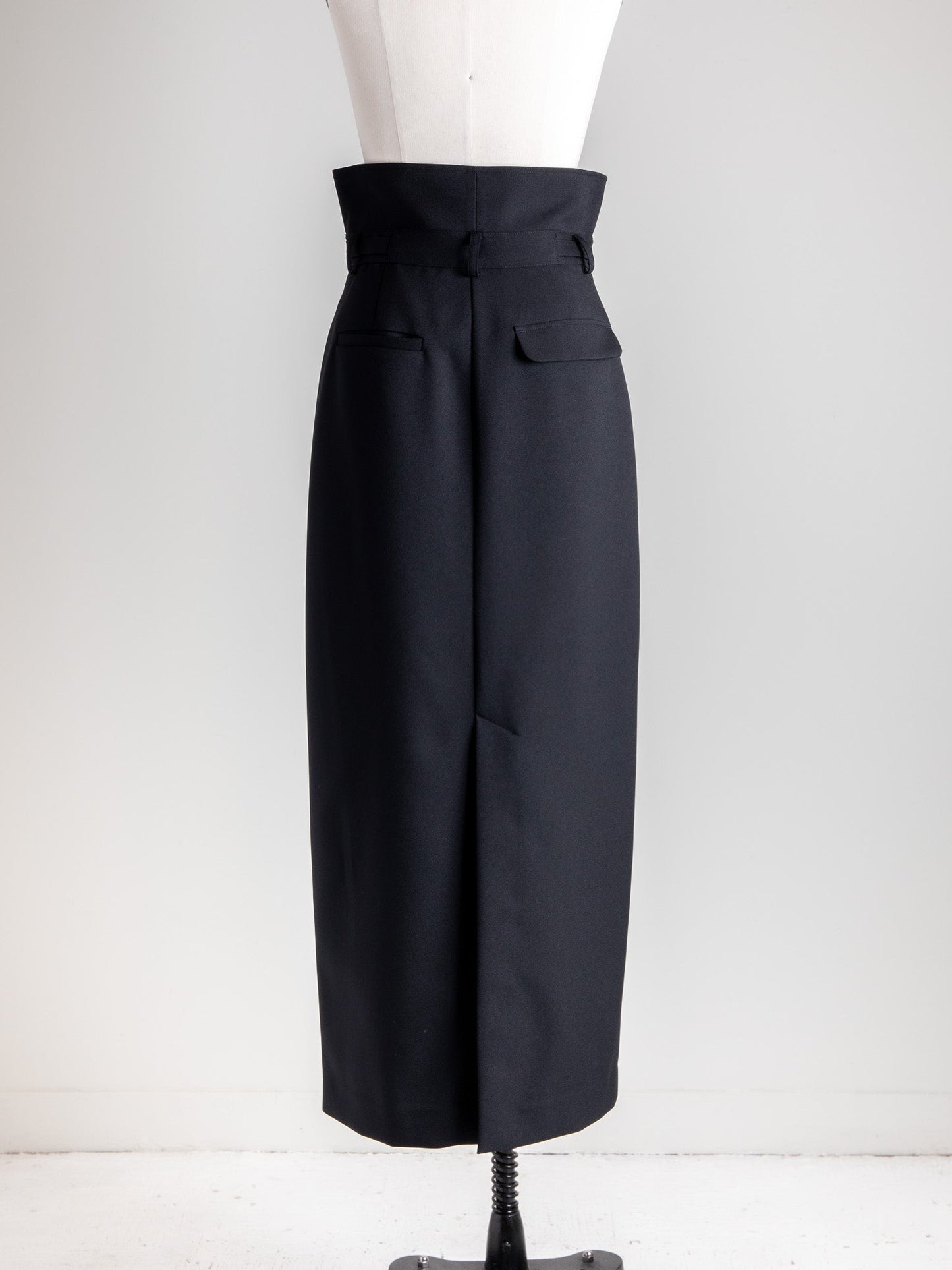 Greta / first step skirt (BLACK/OFF-WHITE)