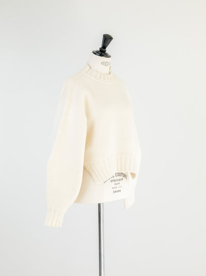 Adele/only one sweater