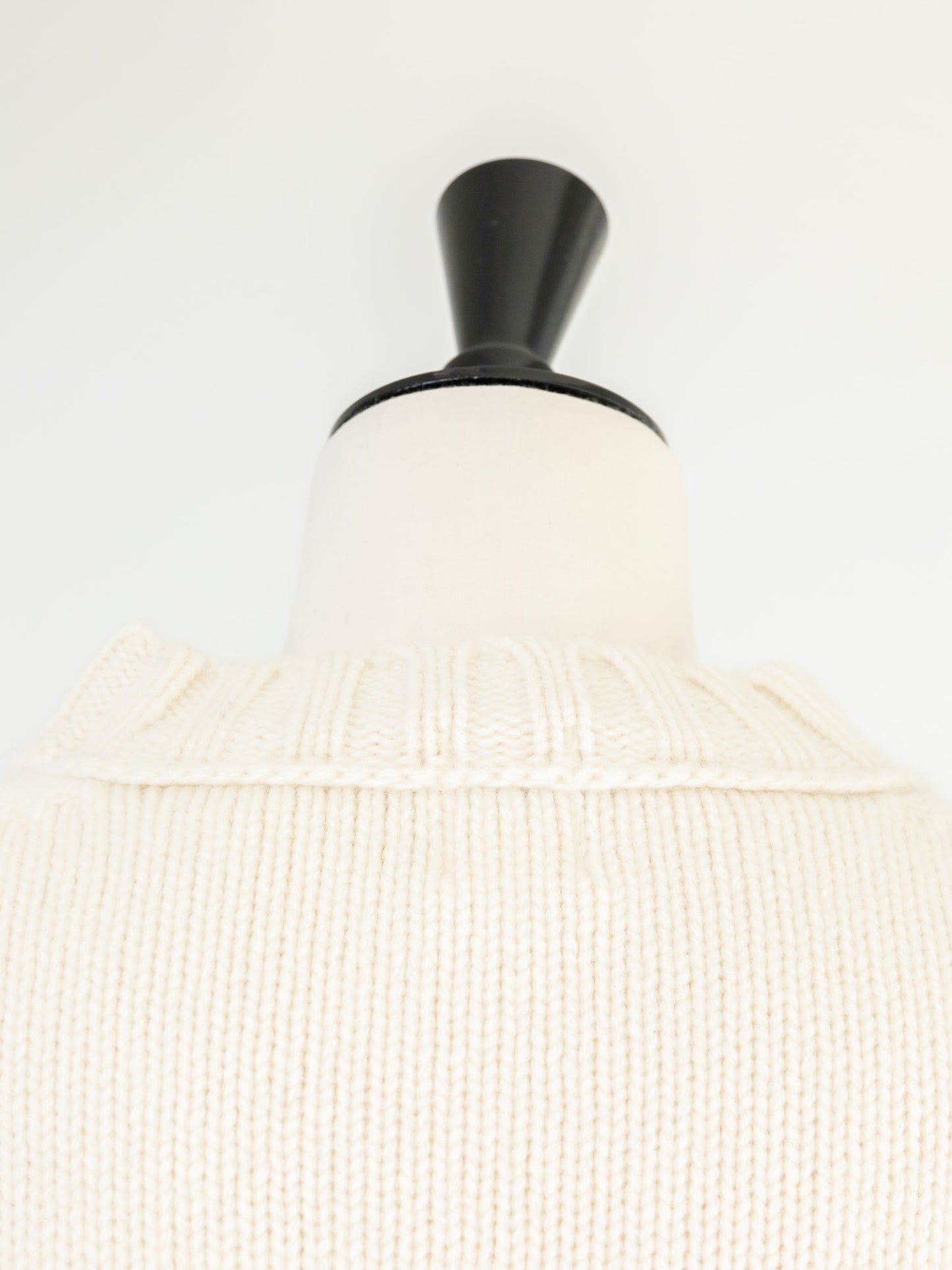 Adele/only one sweater