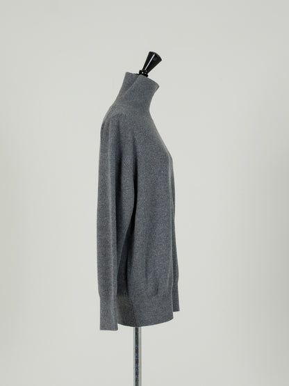 Ashley/back line turtle neck sweater