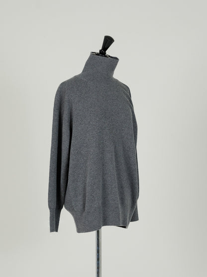 Ashley/back line turtle neck sweater