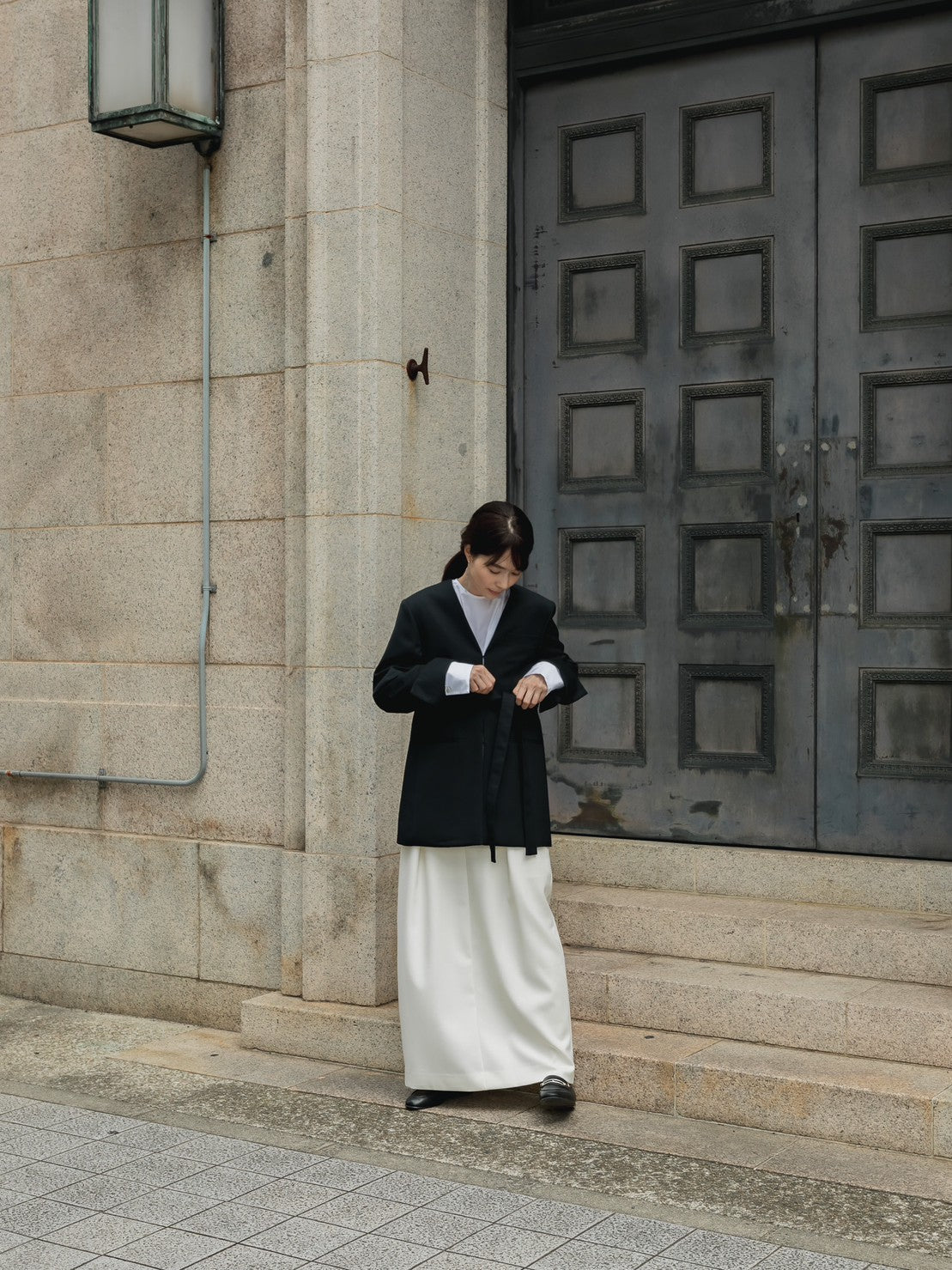 Greta / first step skirt (BLACK/OFF-WHITE)