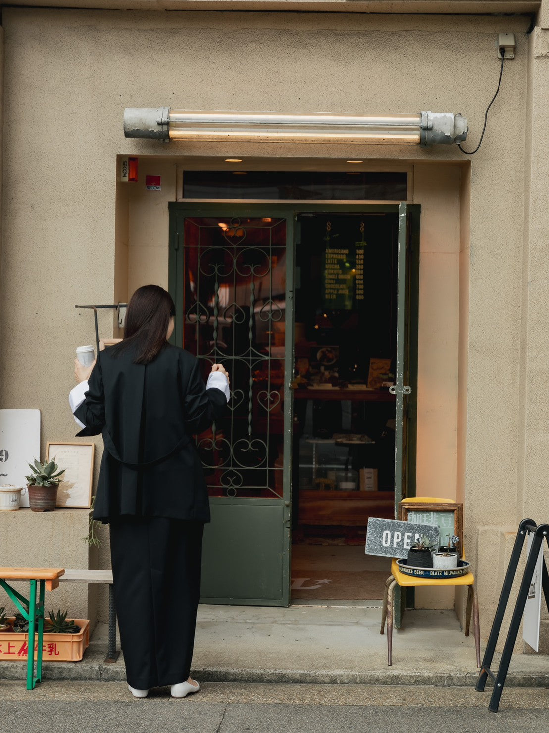 Greta / first step skirt (BLACK/OFF-WHITE)