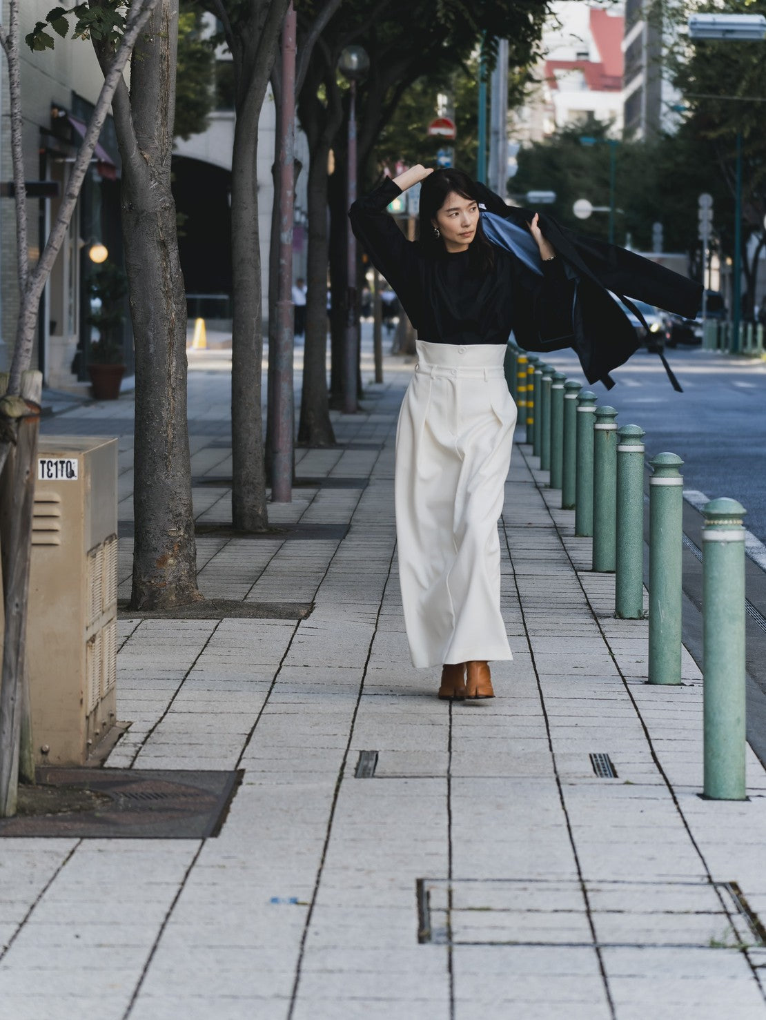 Greta / first step skirt (BLACK/OFF-WHITE)